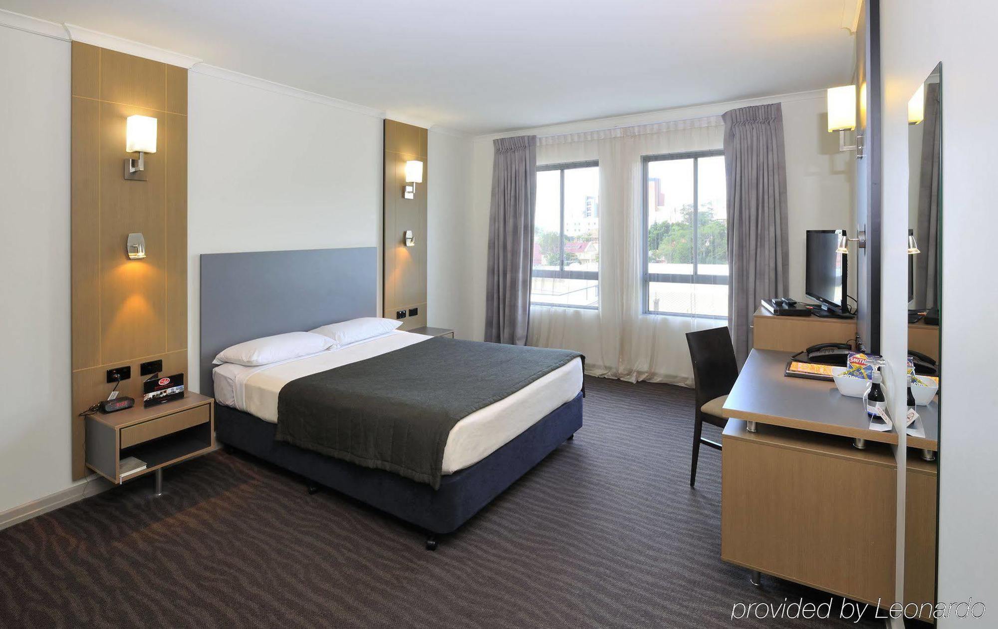 Metro Hotel Ipswich International 외부 사진