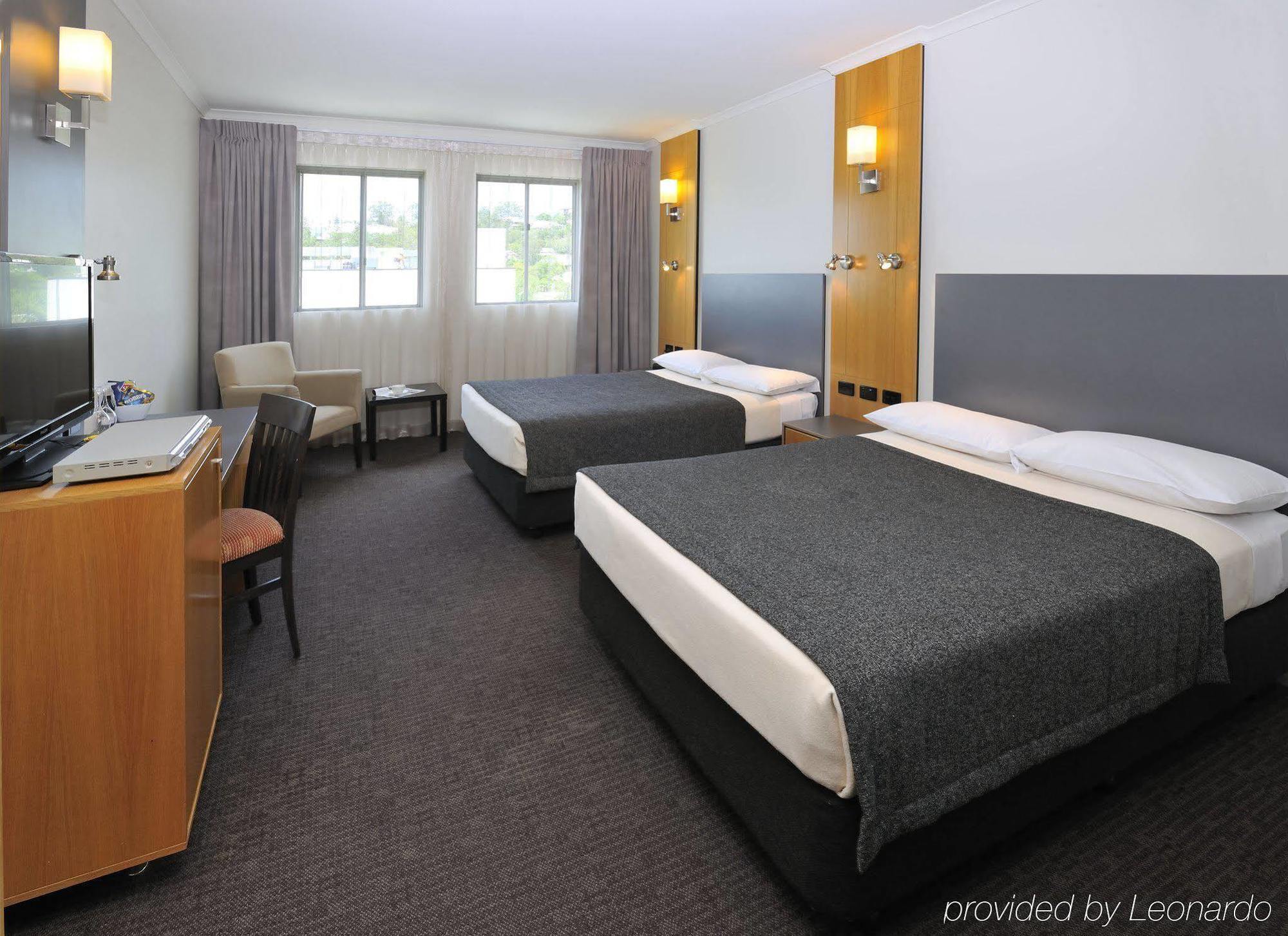 Metro Hotel Ipswich International 외부 사진