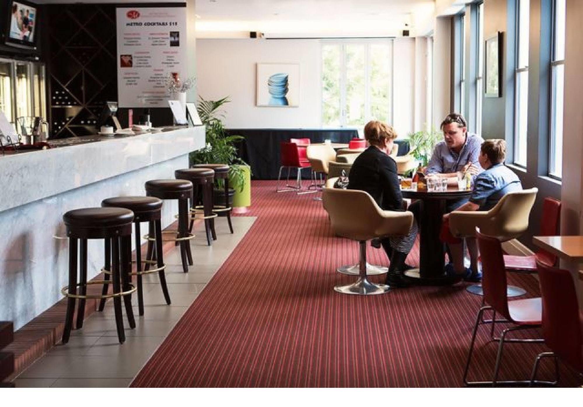 Metro Hotel Ipswich International 외부 사진